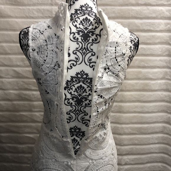 Nazz Couture white crochet turtleneck sleeveless dress. Size S. Minor flaws. - Picture 15 of 16